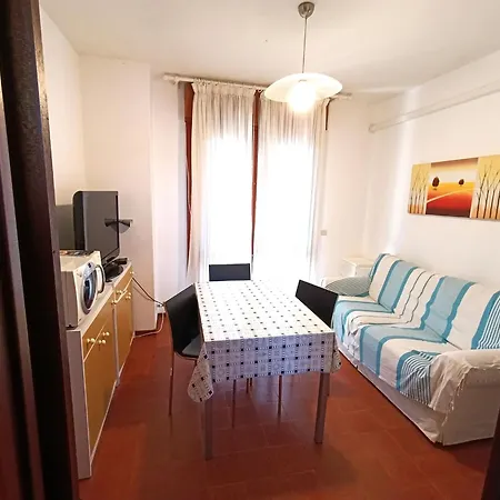 Cozy And Functional Flat In Apartment Bibione