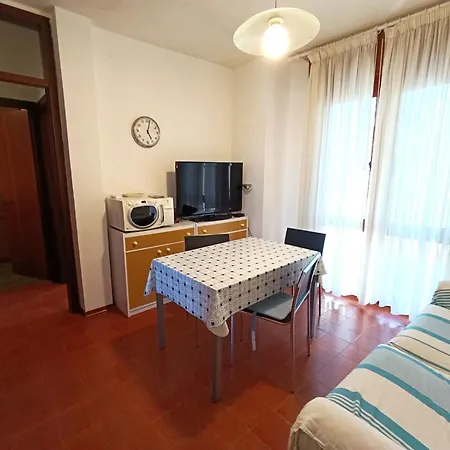 Cozy And Functional Flat In Bibione
